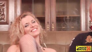 This woman fucking like cheap slut - 3 image