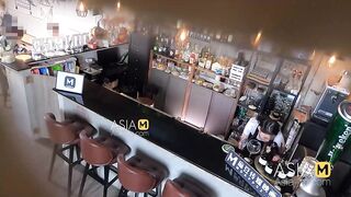 Slutty Restaurant - Yuan Zi Chang - MDWP-0007 - Asia Porn Video - 6 image