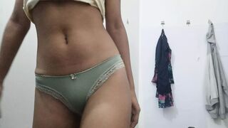 Sexy masturbating Indian - 1 image