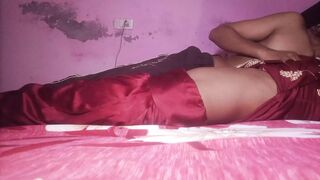 Desi hot bhabhi want my huge cock