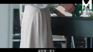 ModelMedia Asia - Golden carp is extraordinary - Fuck a slutty office girl Rae Lil Black - 3 image