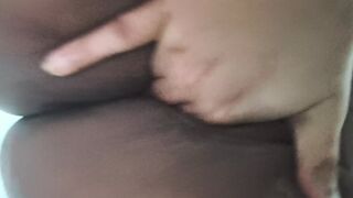 Mallugirl's five fingers in pussy - 1 image