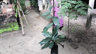 I see my aunty cleaning the yard, I hugged her and started fucking