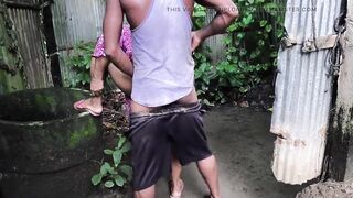 I see my aunty cleaning the yard, I hugged her and started fucking