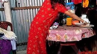 Desi bhabhi dinning table fuck in her boyfriend ( Official Video By Localsex31)