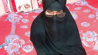 Crazy student sex with her teacher when her house is empty - 3 image