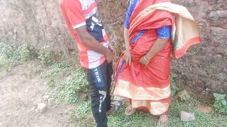 outdoor risky sex on the best in Rupali Bhabhi Bengali wife