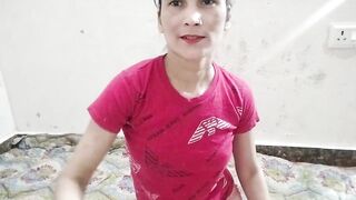 Step sister kisi aur ko kyu deti ho mujhse chudbao