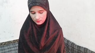 Muslim girlfriend ko chod kar pregnant kar diya