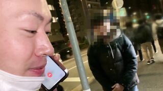 Part 1 [Over 500% cuteness! Beautiful legs and knee-high socks for brush-off SEX] An overwhelmingly beautiful woman with an overflowing sense of transparency helps her boyfriend to lose his virginity at her request!