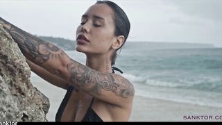 Skinny Asian Babe Masturbates on Public Beach & Sucks like a Pro
