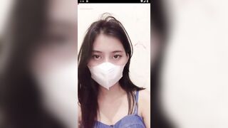 Cute Asian babe goes wild live on camera for the first time!