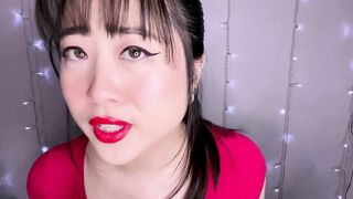 Step-sis gives you a JOI while she strokes your cock in a dirty round-ass way - 5 image