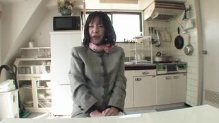 Makiko Nakane enjoys solo fun with a lucky guy & gets a messy creampie - 4 image
