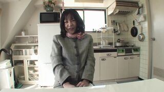 Makiko Nakane enjoys solo fun with a lucky guy & gets a messy creampie - 5 image