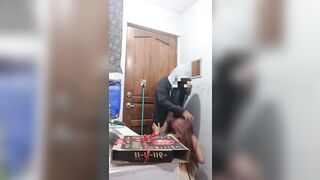 Sex with strangers deliveryman fuck hard,nagpakantot sa pizza deliveryman bilis umiyot - 9 image