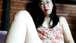 Super sexy Asian girl share pussy masturbating - 4 image