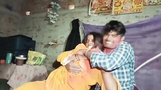 Celebrate holi colors with my hot sexy bhabhi sex video clear Hindi audio - 4 image