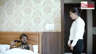Hot Indian Hotel receptionist fucked by Gust -- Cum in Mouth - 2 image