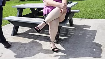 I met a stranger on my lunch break in the park and let him eat my pussy in a vacant house