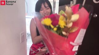 Hot Korean ABG Elle Lee Gets Her Lunar New Year Present from Her Chinese Fan - BananaFever - 2 image